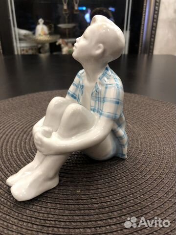 Фарфоровые статуэтки