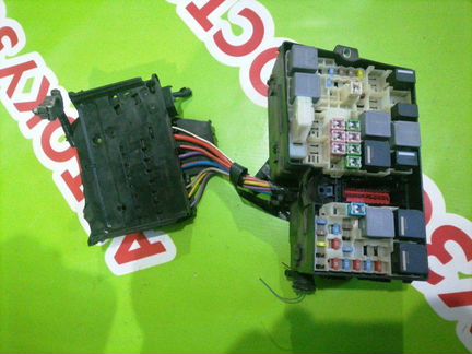 Блок предохранителей Ford Kuga 2 2013