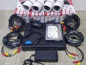Готовый комплект видеонаблюдения на 4 камеры 5мП