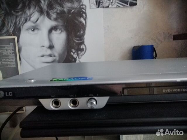 DVD плеер с караоке LG