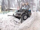 Уборка снега трактором