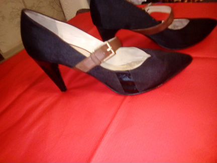 Женские туфли б/у