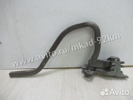 Петля крышки багажника левая LADA Granta oem 21905