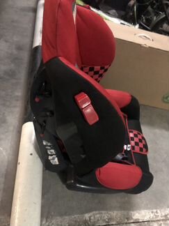 Детское автомобильное кресло