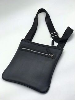 Месенджер Burberry