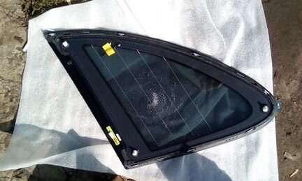 Porsche Cayenne 958 задняя левая форточка Новая