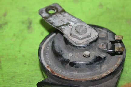 Звуковой сигнал Mercedes V-Class W638 104.900 2.8L