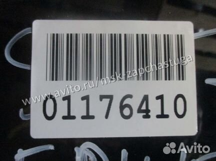 Стекло двери передней левой Volkswagen Passat (B7)