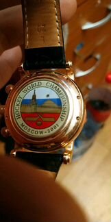 Часы золотые