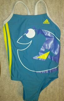 Купальник adidas 98, жилет в подарок