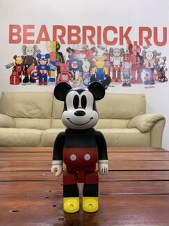 Игрушка Bearbrick Miki
