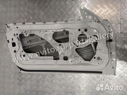 Дверь левая BMW 3-я Серия F33