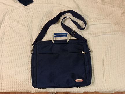 Сумка под ноутбук