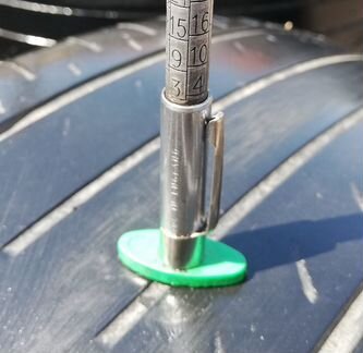 Комплект Шин Yokohama 225/60 R18 100H