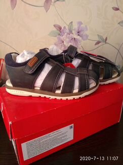 Сандалии новые Garvalin р.31