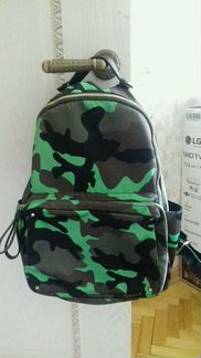 Молодёжный рюкзак цвета хаки просто рюкзак