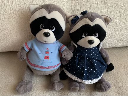 Енот мальчик и девочка