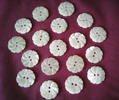 Перламутровые пуговицы.Сер.60-х гг. Не б/у