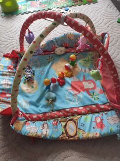 Детский игровой коврик, игрушки и ванночка бесплат