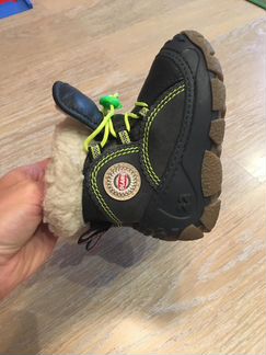 Демисезонные ботинки 22 размер