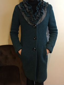 Пальто шерстяное