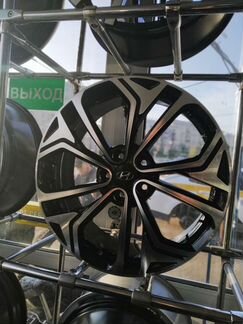 Диски на Hyundai Tucson Santa Fe r19 новые