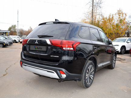 Mitsubishi Outlander 2.0 CVT, 2020