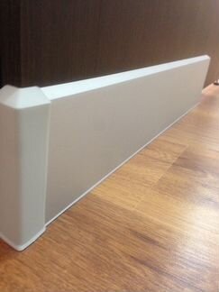 Плинтус алюминиевый плоский и с каб-каналом наполь