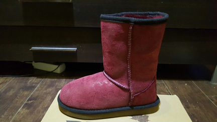 Зимние угги pegia