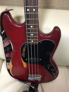 Бас гитара Fender Мusicmaster 1977-78гг