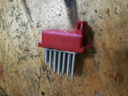 Реле вентилятора печки audi vw ёж