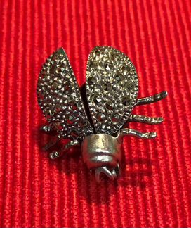 Брошь, божья коровка, серебро 925 пробы и лунный к