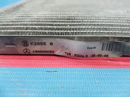 Mercedes B-klasse W245 Радиатор кондиционера