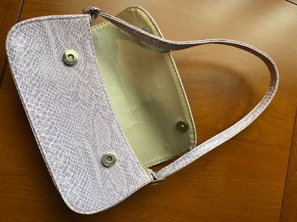 Сумка-клатч, Италия