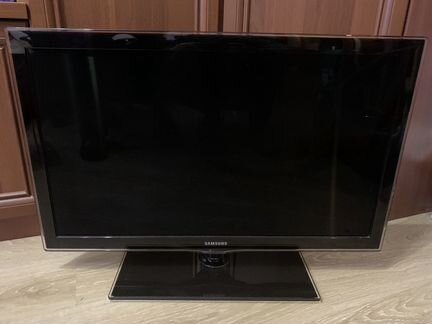 Телевизор samsung 32дюйма