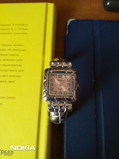 Quartz Женские часы