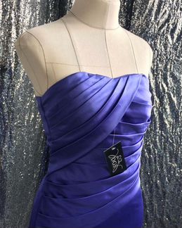 Платье вечернее