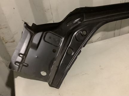 Стойка передняя правая Lexus IS 250