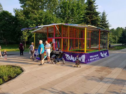 Мобильный парк развлечений на праздник