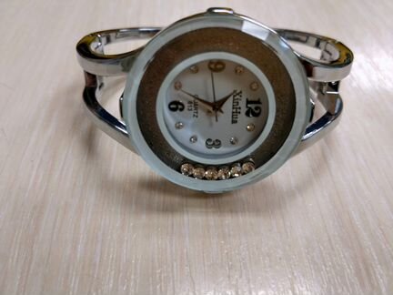 Часы наручные новые