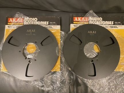 Катушки магнитофонные Akai - пара - черные