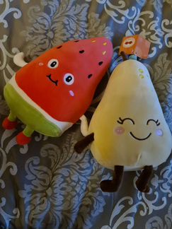 Единорог,зайка,морской конек,арбузик,груша,лол