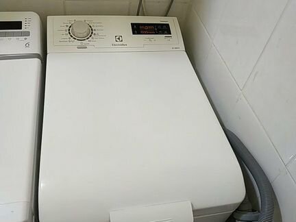 Electrolux 6 кг 1000 об. с вертикальной загрузкой