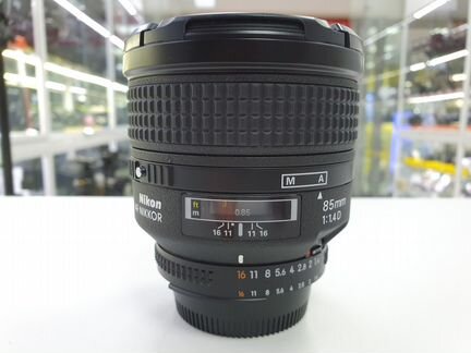 Nikon 85mm f/1.4D AF Nikkor Новый