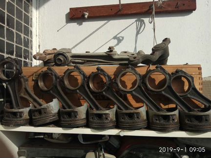 Рычаги передние нижние на Lexus LS 400 (LS I)