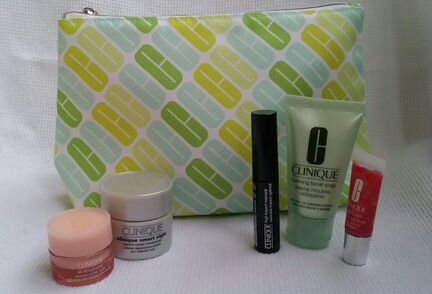 Клиник Clinique Маримекко наборы помада крем духи