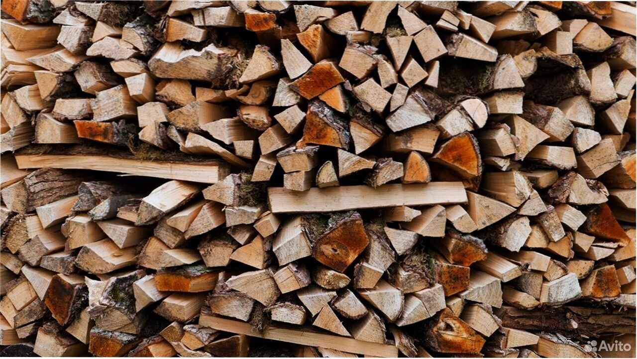 Купить дрова с доставкой московская область. Дрова. Березовые дрова. Лиственничные дрова. Дрова еловые.