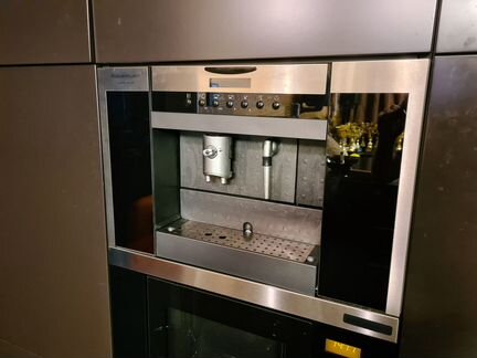 Автоматическая кофемашина Kuppersbusch EKV 6600
