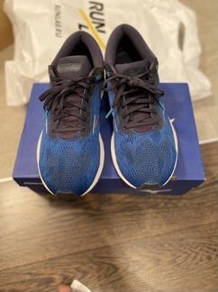 Кроссовки Mizuno Wave Skyrise