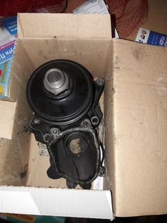 Бмв Е39 оригинал м57Оборотная водяная помпа